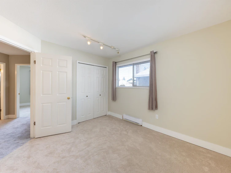 14971 21 Avenue, Surrey, BC, V4A 8G3 - 24