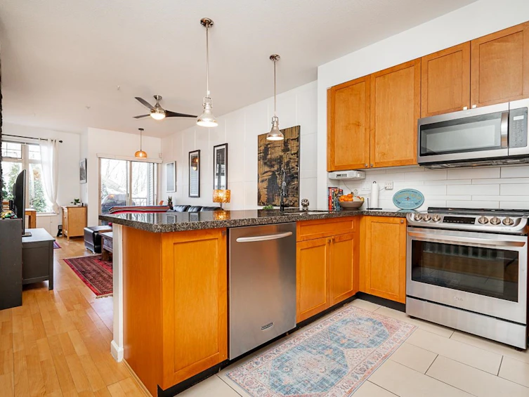 19-245 Francis Way, New Westminster, BC, V3L 0A7 - 7