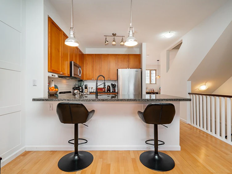 19-245 Francis Way, New Westminster, BC, V3L 0A7 - 8