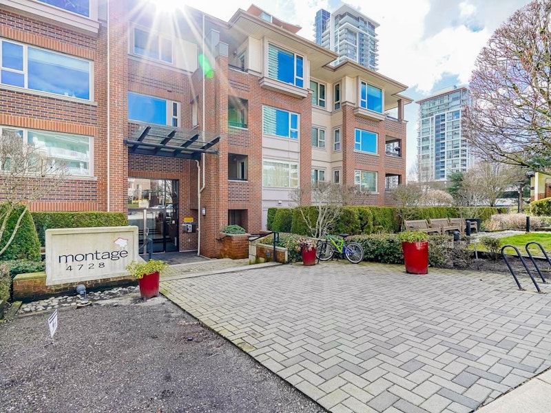 303 - 4728 Dawson Street, Burnaby BC V5C 0A9