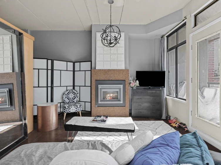 304-28 Powell Street, Vancouver, BC, V6A 1E7 - 2