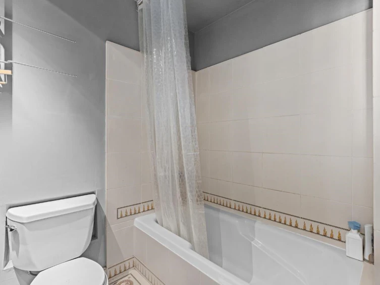 304-28 Powell Street, Vancouver, BC, V6A 1E7 - 10