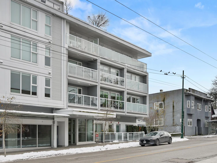 2510 Fraser Street, Vancouver, BC, V5T 3V4 - 3