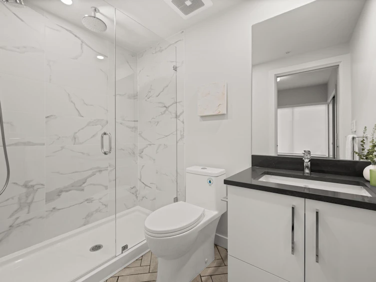 2510 Fraser Street, Vancouver, BC, V5T 3V4 - 24