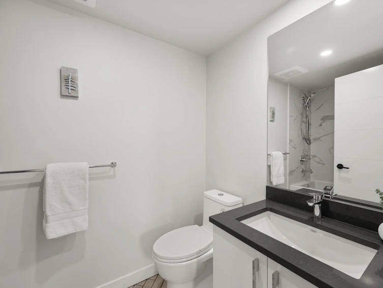 2510 Fraser Street, Vancouver, BC, V5T 3V4 - 26
