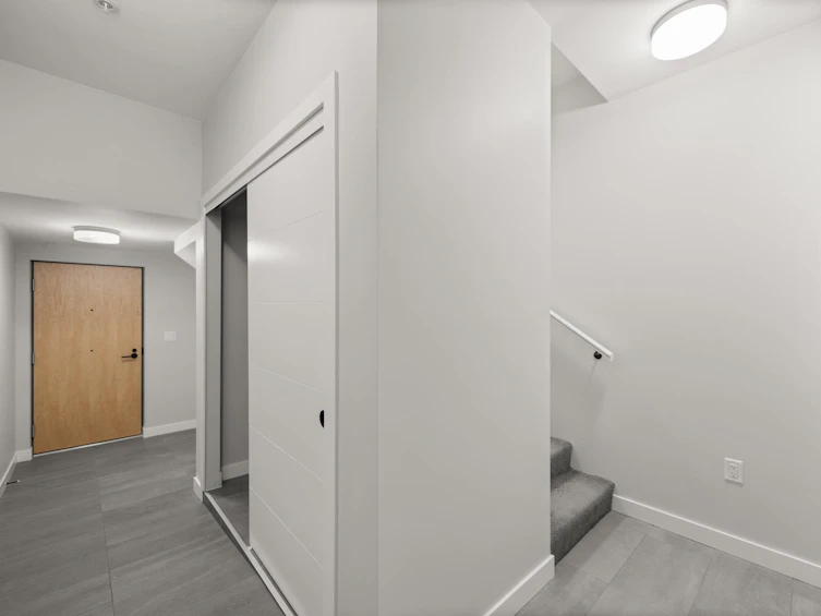2510 Fraser Street, Vancouver, BC, V5T 3V4 - 29