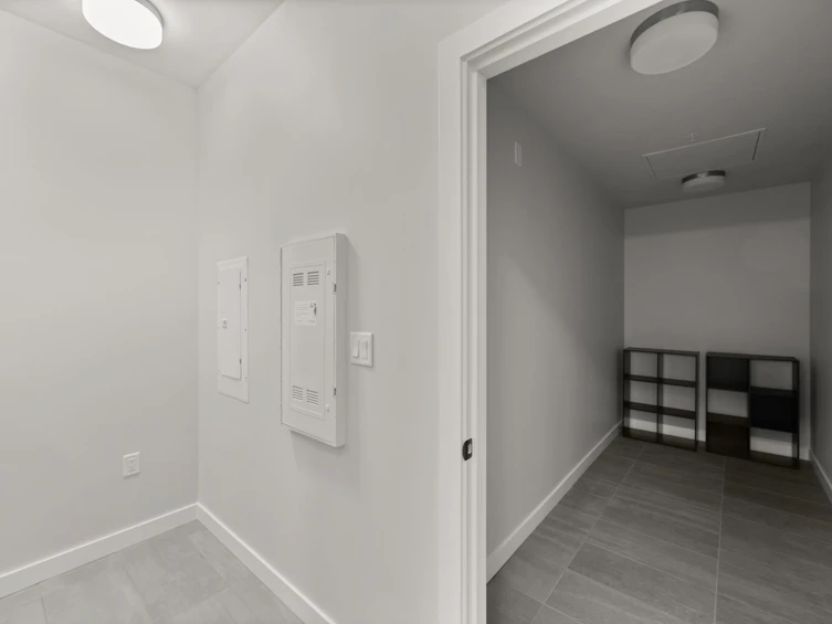 2510 Fraser Street, Vancouver, BC, V5T 3V4 - 30
