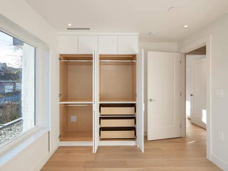32 E 37th Avenue, Vancouver, BC, V5W 1E2 - 29