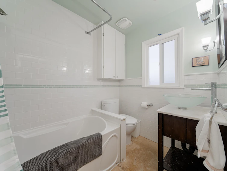 1865 E 53rd Avenue, Vancouver, BC, V5P 1X5 - 12