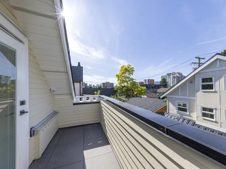 1161 Keefer Street, Vancouver, BC, V6A 1Z2 - 24