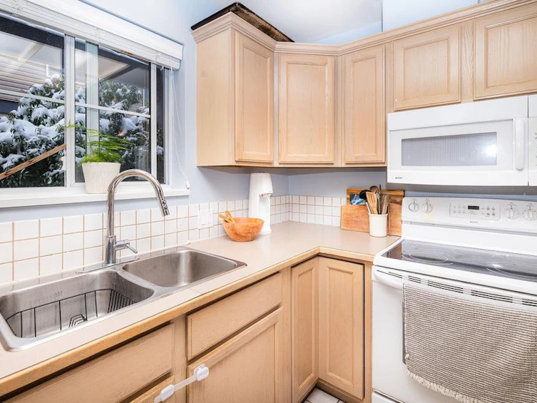 1-689 Park Road, Gibsons, BC, V7Z 0N7 - 8