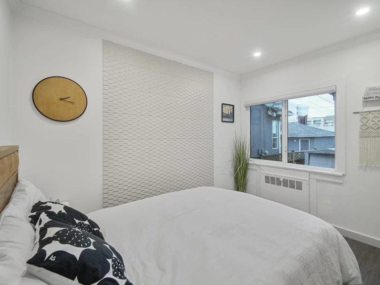 2871 E Pender Street, Vancouver, BC, V5K 2C1 - 7
