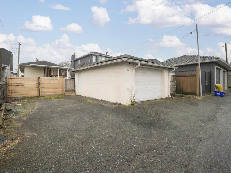 2871 E Pender Street, Vancouver, BC, V5K 2C1 - 16