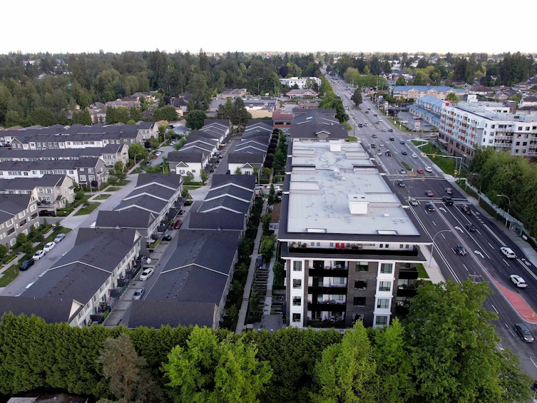 408-13623 81a Avenue, Surrey, BC, V3W 3N7 - 27