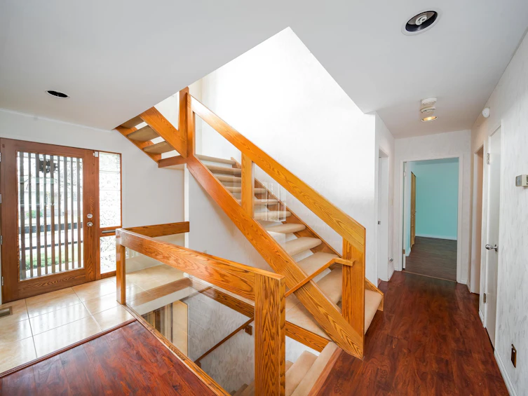 8076 Gray Avenue, Burnaby, BC, V5J 4A1 - 6