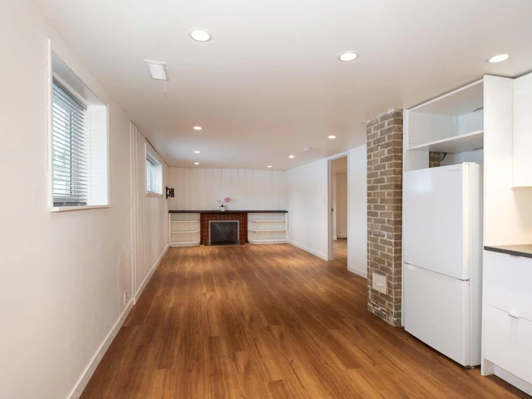 3792 Dunbar Street, Vancouver, BC, V6S 2C9 - 2