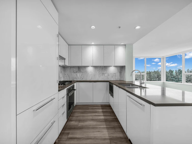 2106-5883 Barker Avenue, Burnaby, BC, V5H 0G4 - 8