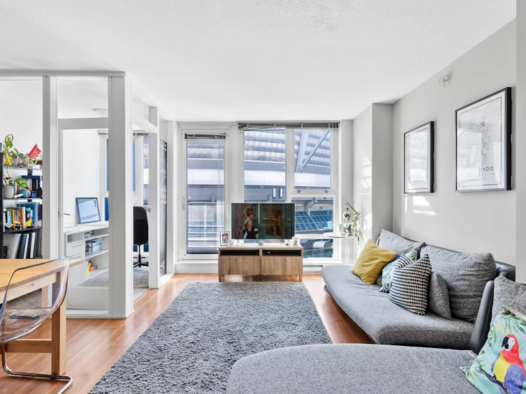602-111 W Georgia Street, Vancouver, BC, V6B 1T8 - 2