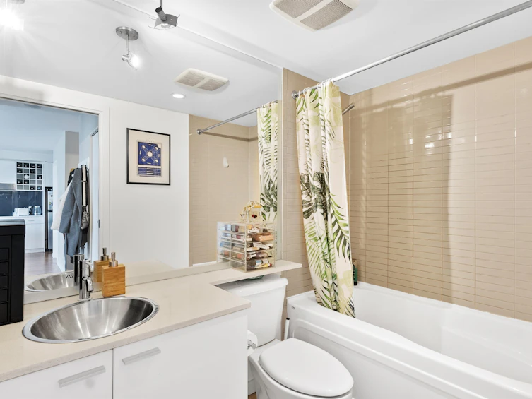 602-111 W Georgia Street, Vancouver, BC, V6B 1T8 - 15