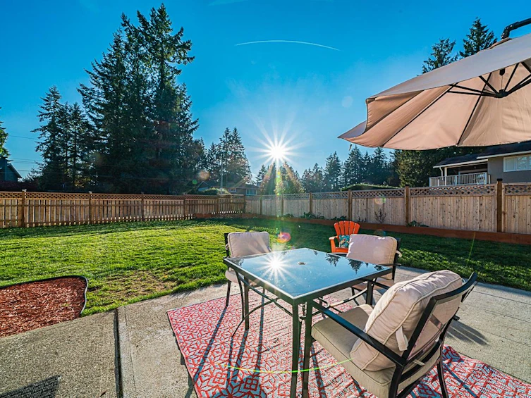 3863 203b Street, Langley, BC, V3A 4X1 - 2
