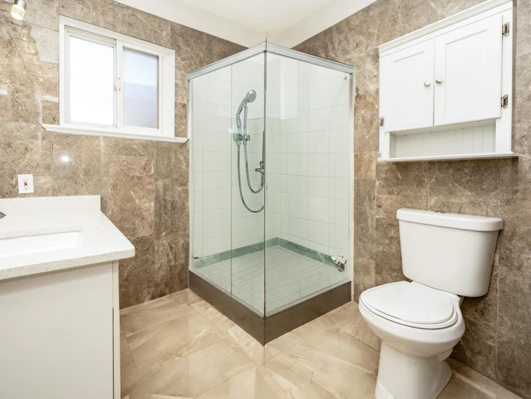 33072 7 Avenue, Mission, BC, V2V 2C8 - 14