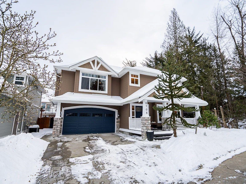 8706 Nottman Street, Mission BC V2V 0C1