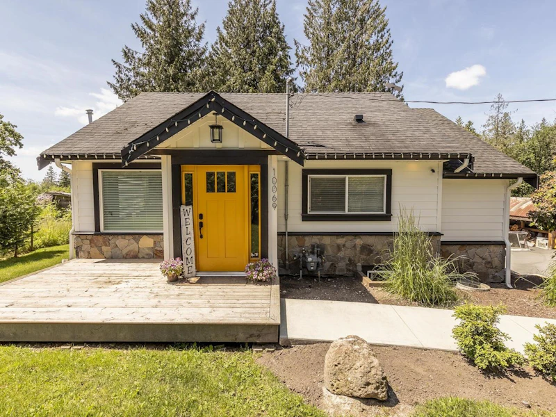 10069 Wolfe Street, Mission BC V4S 1G7