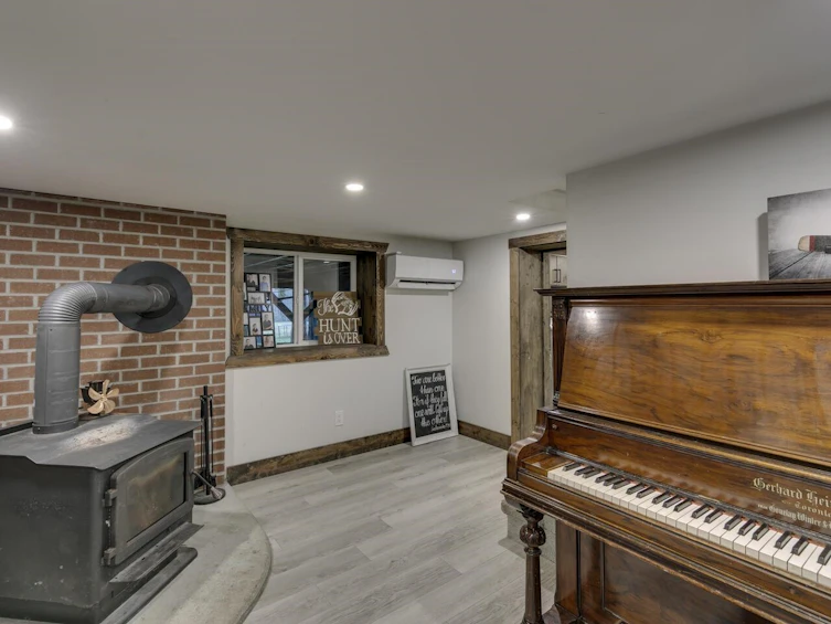 10069 Wolfe Street, Mission, BC, V4S 1G7 - 23