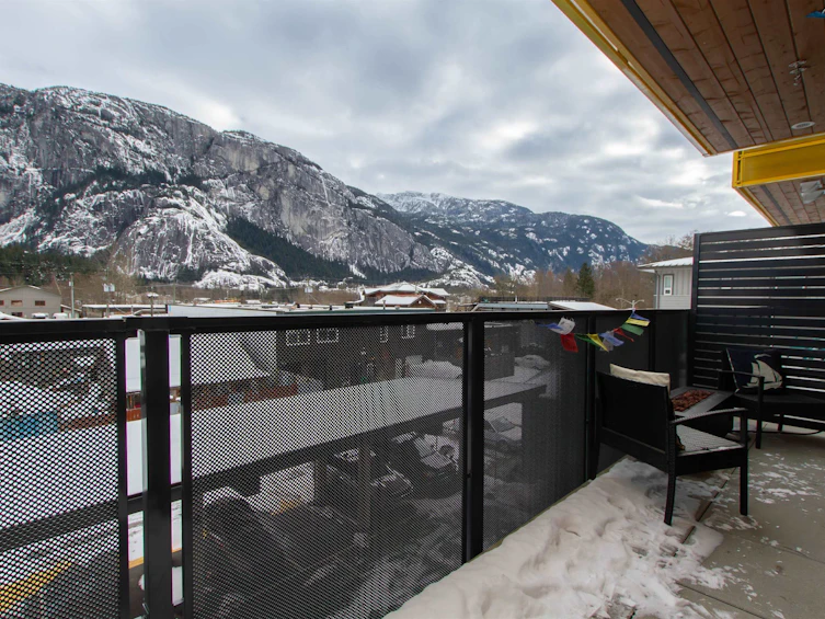 204-37762 Third Avenue, Squamish, BC, V8B 1C3 - 7