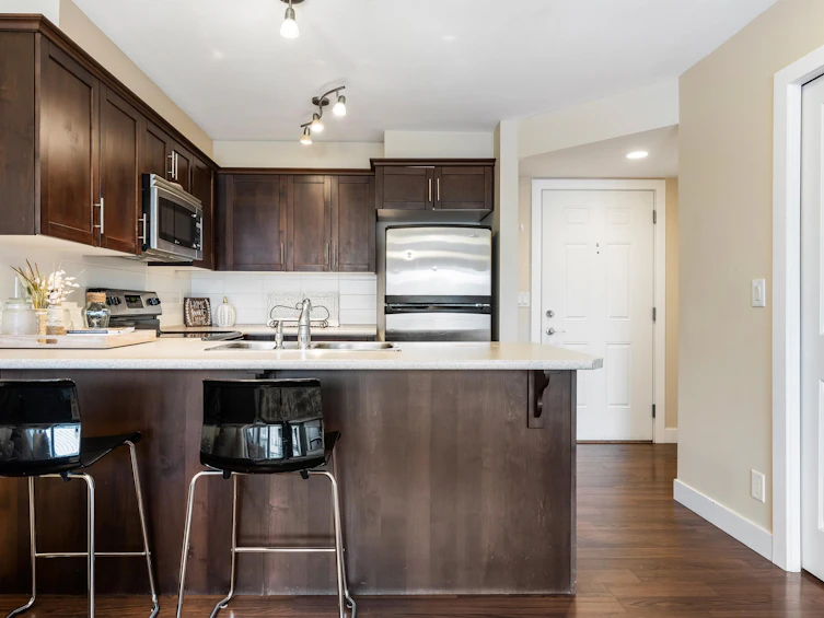 305-46289 Yale Road, Chilliwack, BC, V2P 0B9 - 8