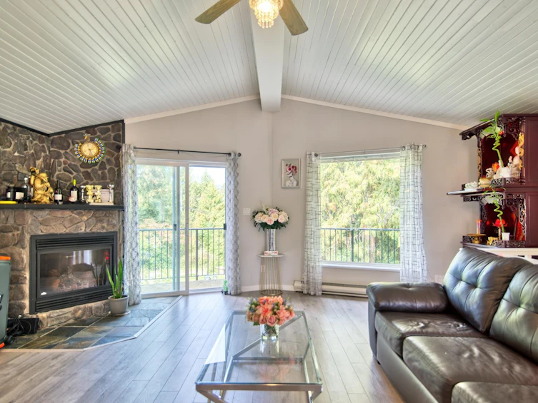 7717 Fawn Road, Halfmoon Bay, BC, V7Z 1C4 - 10