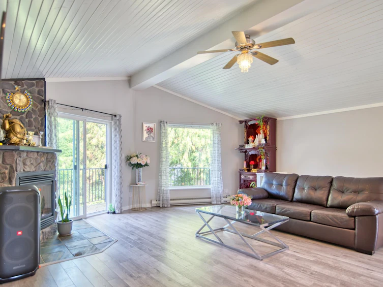 7717 Fawn Road, Halfmoon Bay, BC, V7Z 1C4 - 14