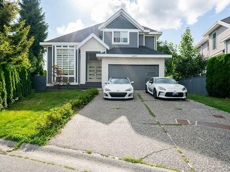 6477 189 Street, Surrey, BC, V3S 8V4