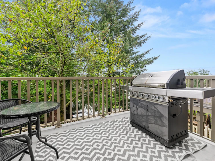 104-15175 62a Avenue, Surrey, BC, V3S 1X1 - 17