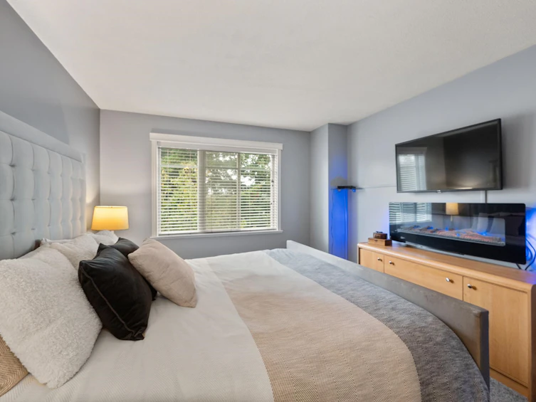 104-15175 62a Avenue, Surrey, BC, V3S 1X1 - 19