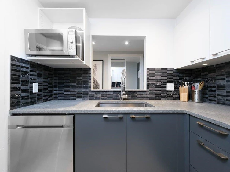 1006-907 Beach Avenue, Vancouver, BC, V6Z 2R3 - 8