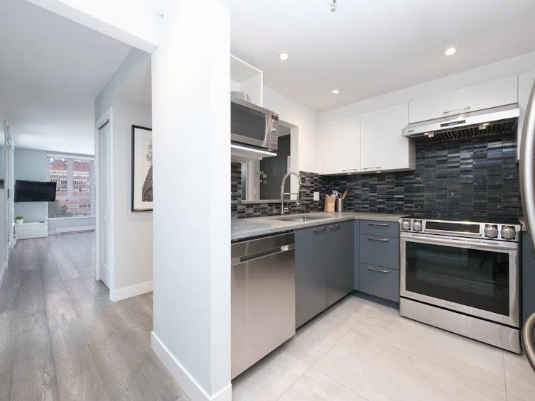 1006-907 Beach Avenue, Vancouver, BC, V6Z 2R3 - 10
