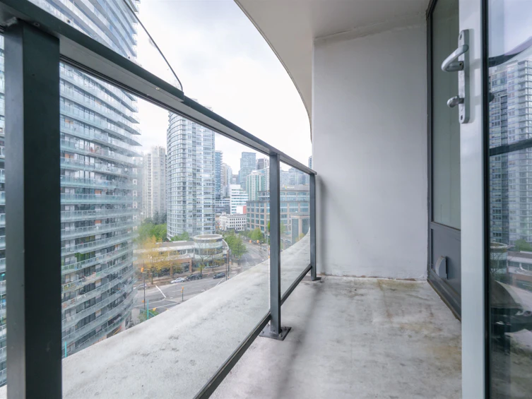 1115-68 Smithe Street, Vancouver, BC, V6B 0P4 - 17