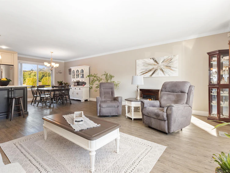 10007 Shamrock Drive, Chilliwack, BC, V2P 5L3 - 8