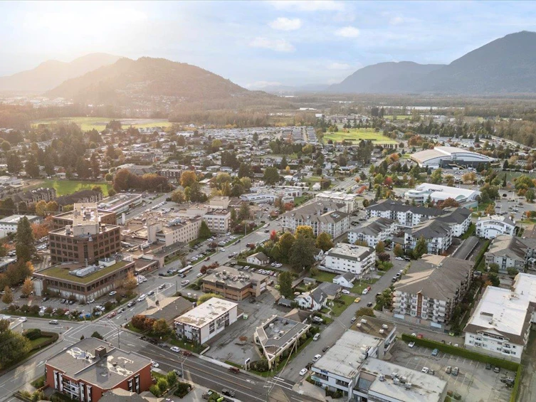 45601 Hodgins Avenue, Chilliwack, BC, V2P 1P2 - 27