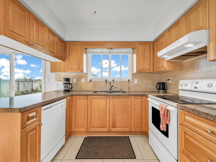 7311 No. 6 Road, Richmond, BC, V6W 1C9 - 10