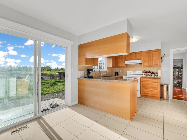 7311 No. 6 Road, Richmond, BC, V6W 1C9 - 15