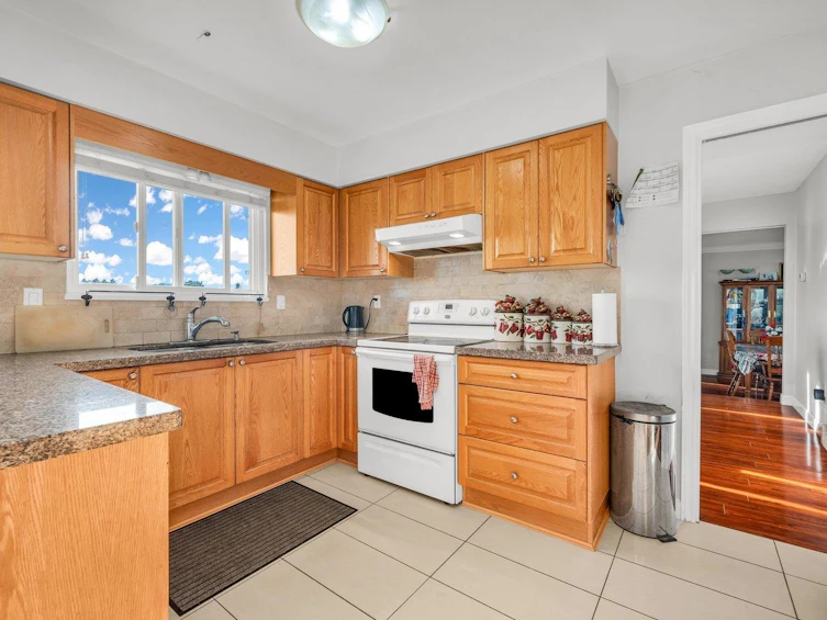 7311 No. 6 Road, Richmond, BC, V6W 1C9 - 16