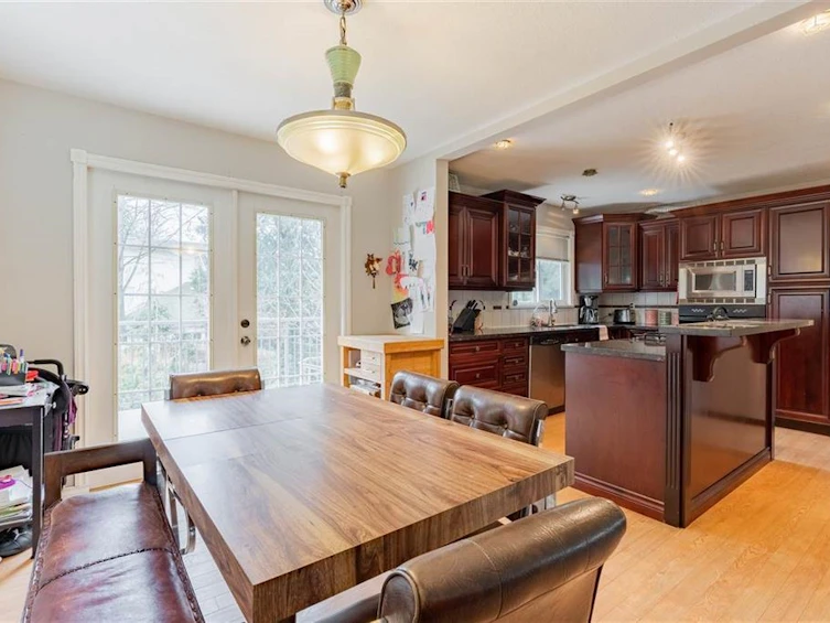 2177 Guilford Drive, Abbotsford, BC, V2S 4Z3 - 5