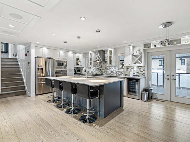 7863 Suncrest Drive, Surrey, BC, V3W 6A8 - 6