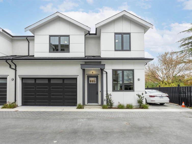 4-9500 Garden City Road, Richmond, BC, V7A 2S2