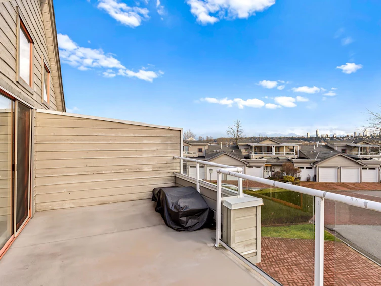 8-323 Governors Court, New Westminster, BC, V3L 5S6 - 35