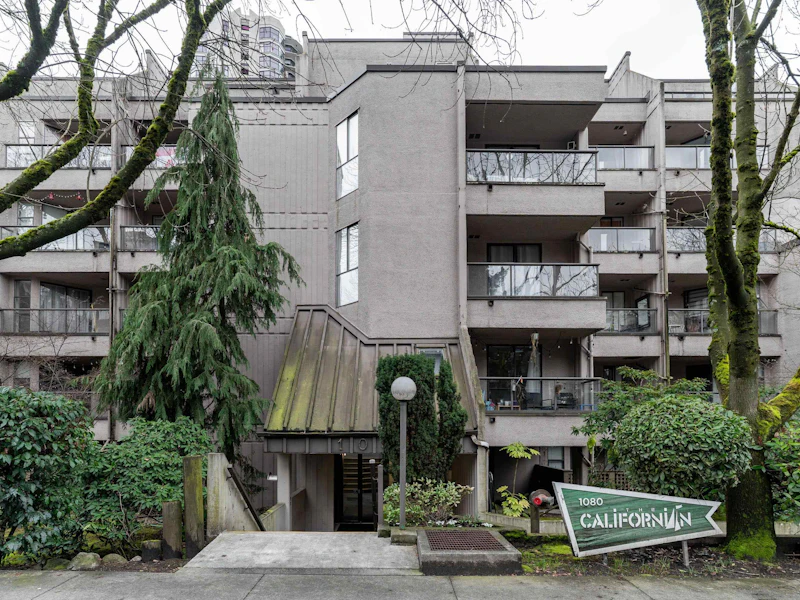 702 - 1080 Pacific Street, Vancouver BC V6E 4C2