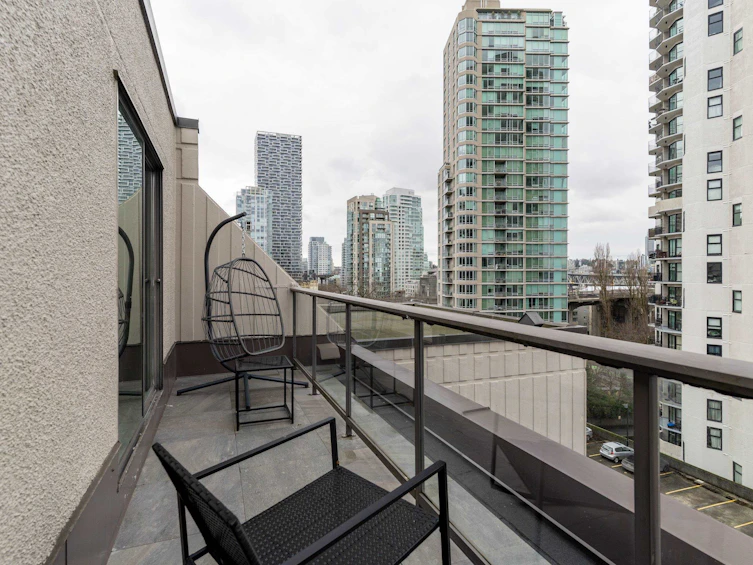 702-1080 Pacific Street, Vancouver, BC, V6E 4C2 - 19