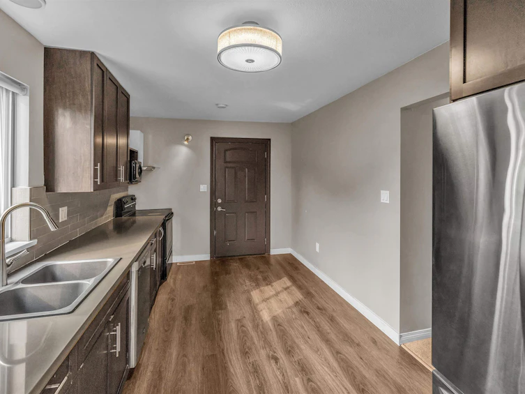 33559 Ketch Place, Abbotsford, BC, V2S 8B3 - 8